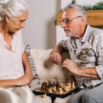 Los beneficios de la estimulación cognitiva en personas mayores