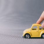 Consejos para viajar con personas Mayores en coche este verano